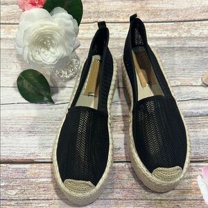Misbehave Sz 10 Black and Cream Espadrilles • NEW!